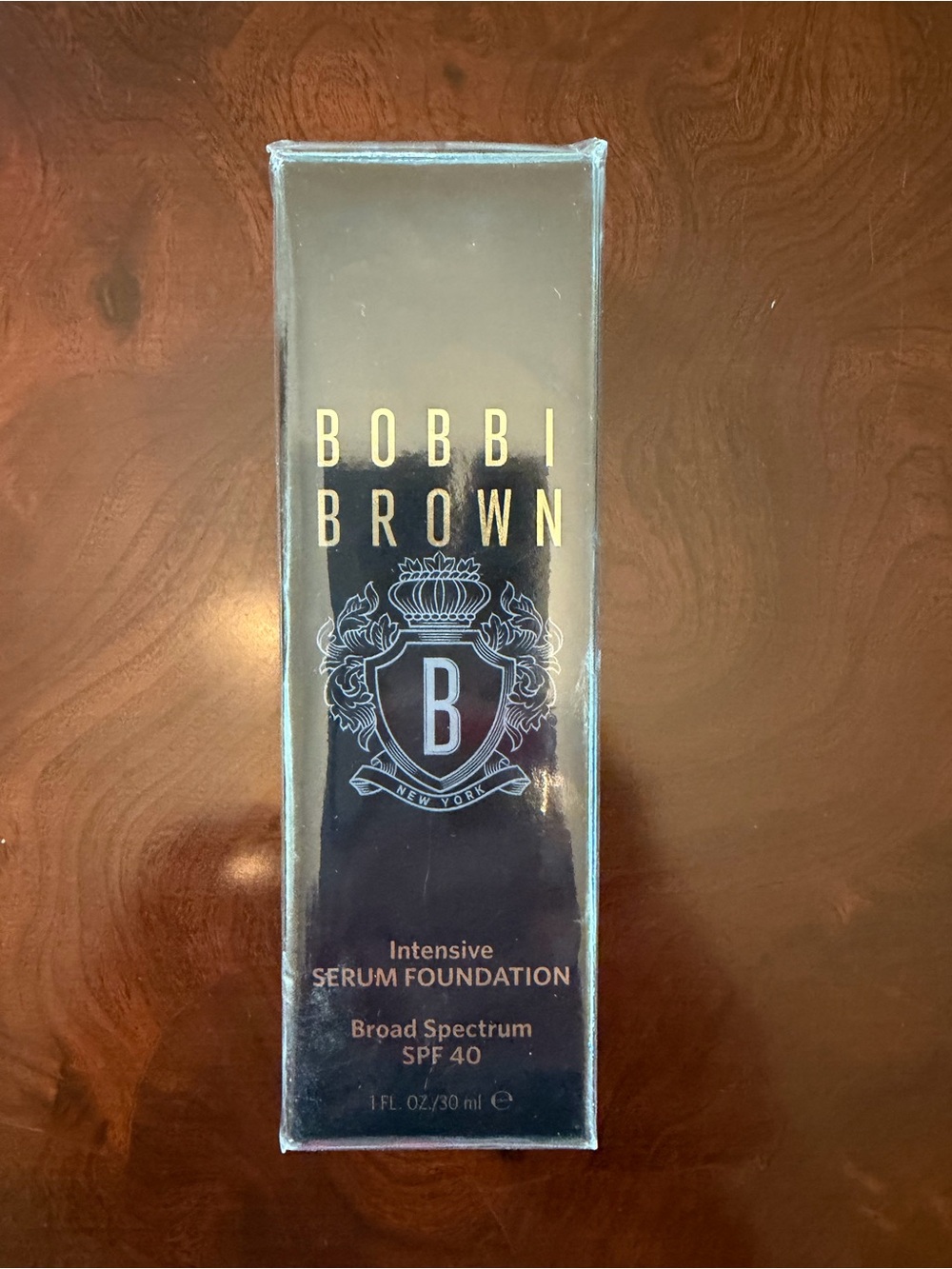 Bobbi Brown Intensive Serum Foundation - Beige